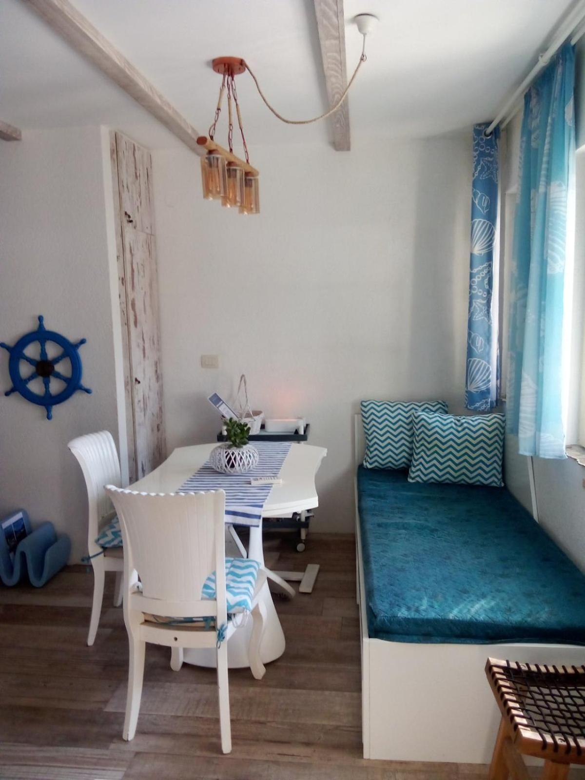 Mediterraneo Seagull Апартаменти Пераст