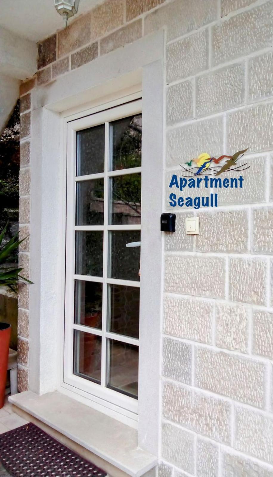 Mediterraneo Seagull Апартаменти Пераст